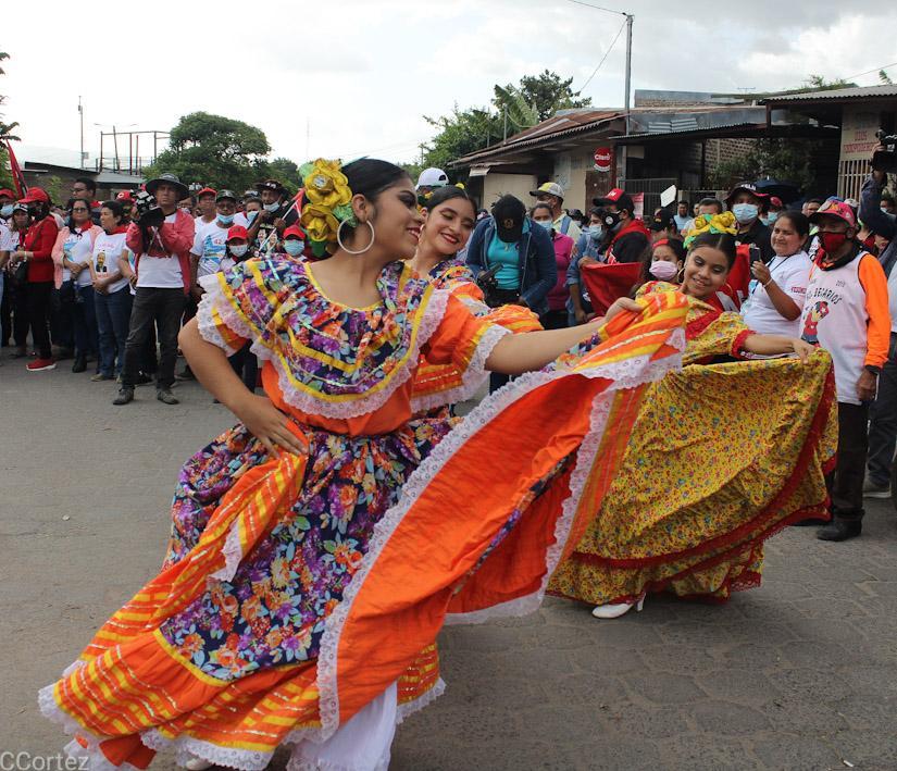 esteli